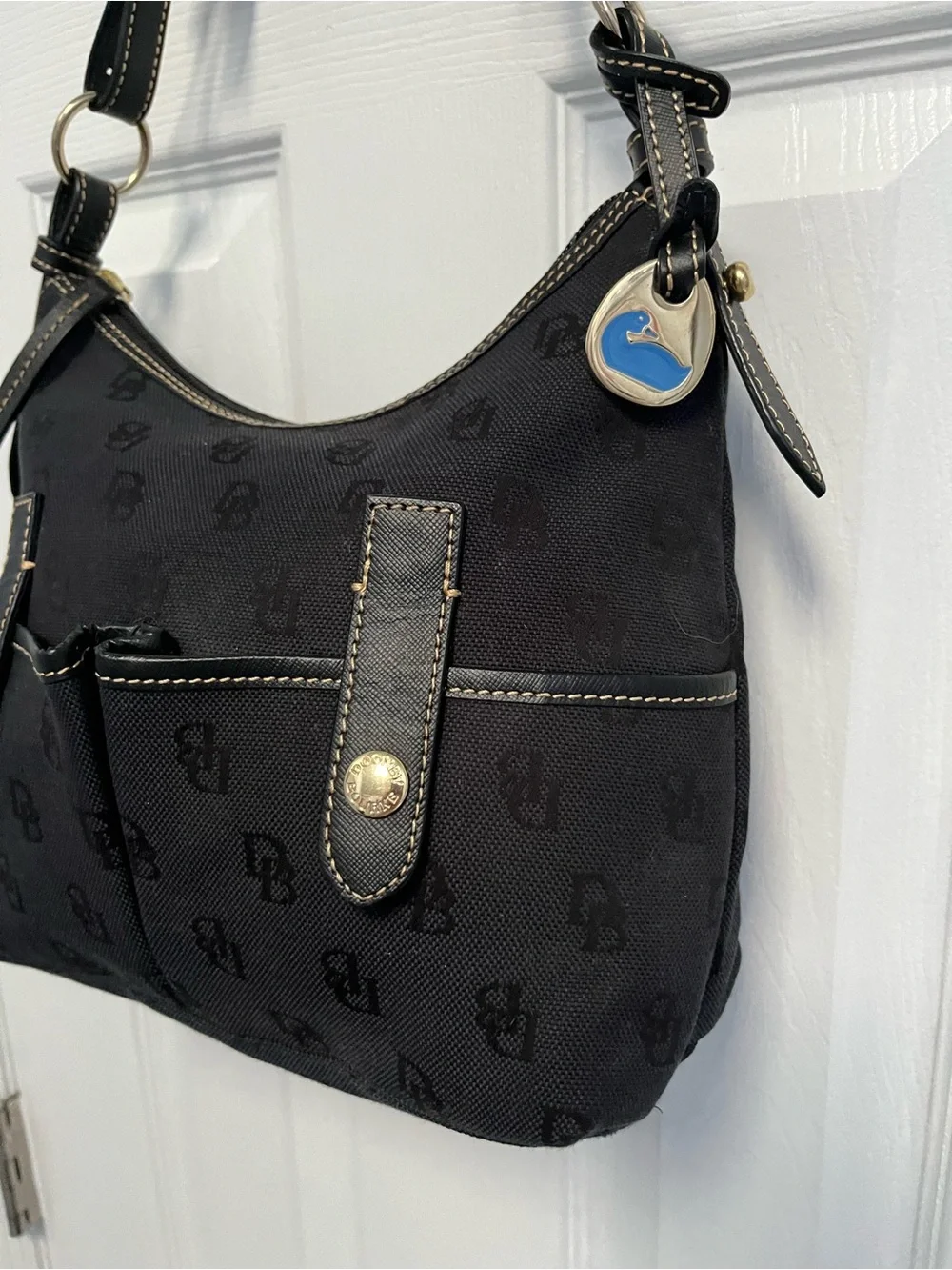 Dooney & Bourke black monogram canvas hobo handbag snap pockets Blue Duck READ